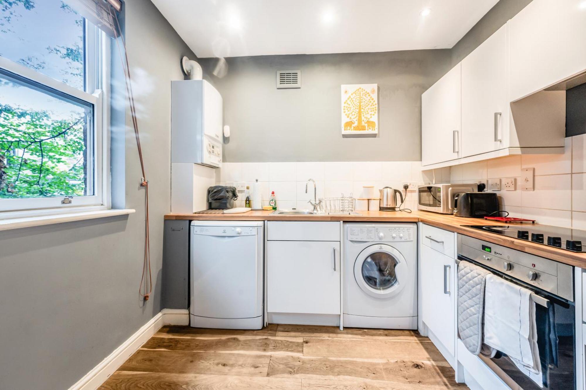 Pass The Keys Notting Hill Hideaway Apartment Лондон Екстериор снимка